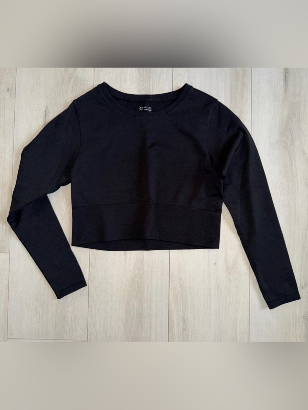 Aerie Offline Seamless Black Cropped Long Sleeve size large